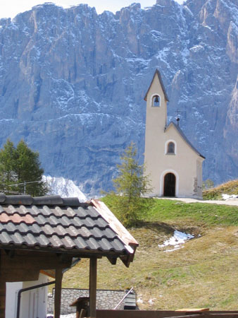 Kapelle Passo Gardena Kapelle Passo Gardena